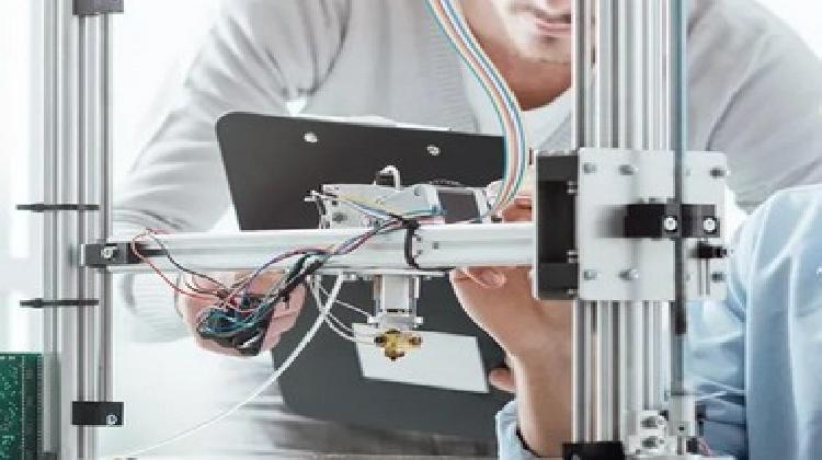 Listado definitivo del libramiento de fondos a centros públicos 2025-2026. Desarrollo de Proyectos de Innovación en FP.